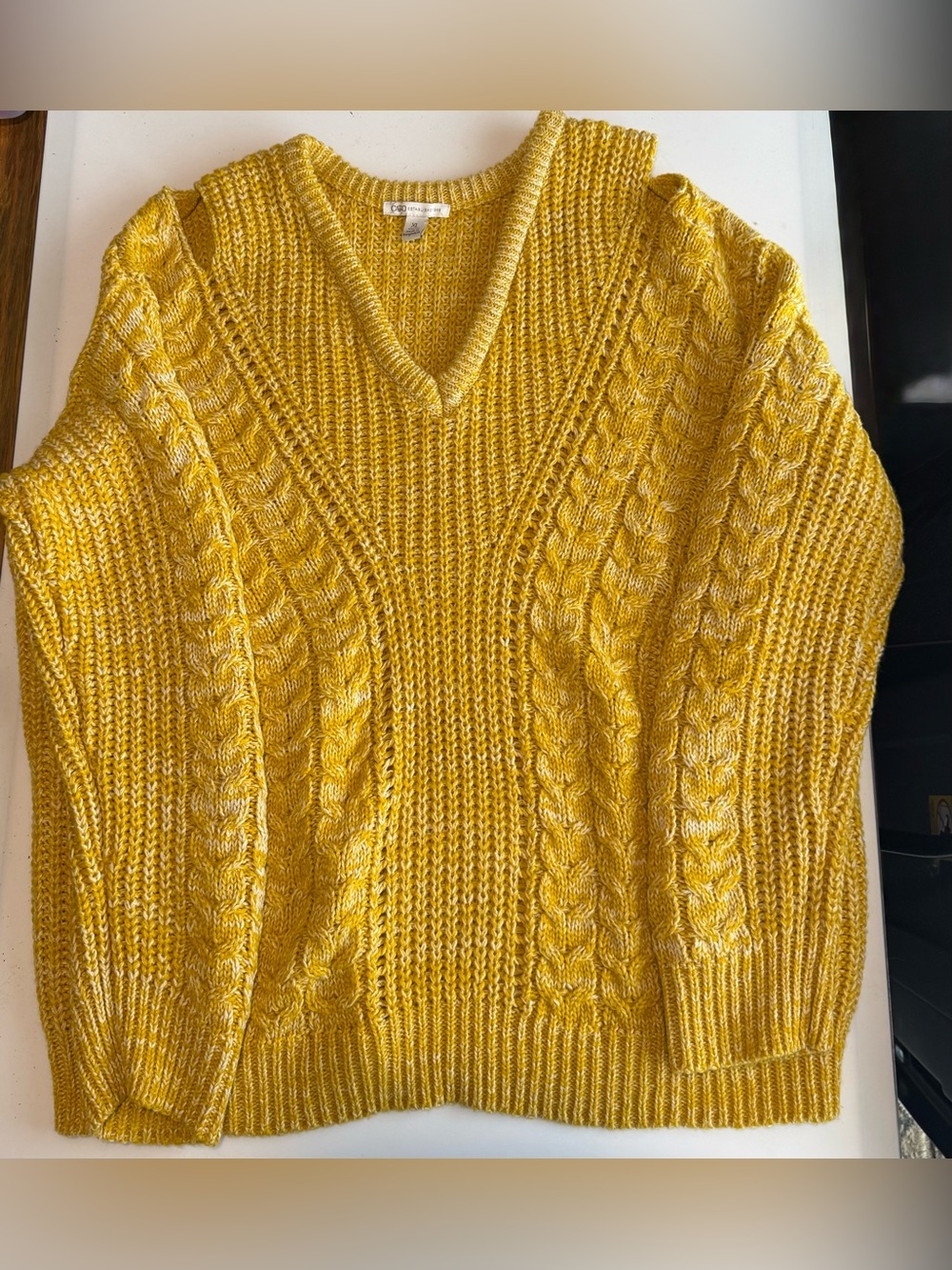 Cozy Mustard Cable Knit Sweater XL Chunky V Neck Boho Cottagecore